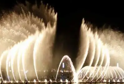 喷泉设计公司的数据系统有哪几种架构