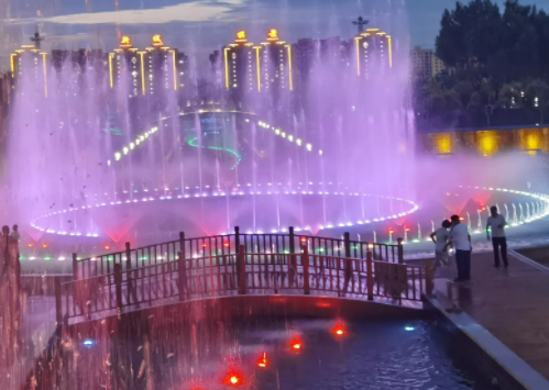 喷泉公司设计的喷泉景观会朝着哪些方向发展