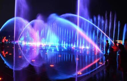 喷泉公司介绍：设计喷泉水景要注意哪些要点