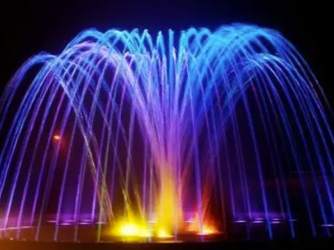 哪家喷泉公司比较好？如何选择？